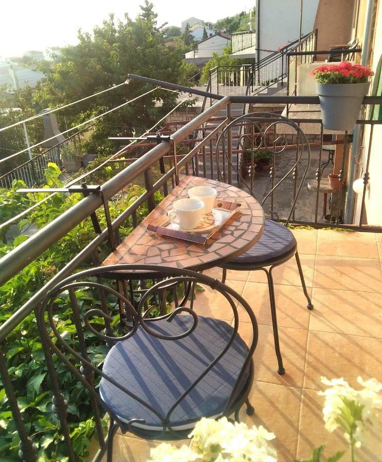 Apartment Nina เซนญ์ ภายนอก รูปภาพ